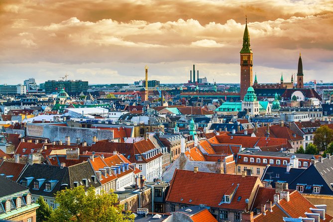 2-Hour Private City Walking Tour with a Canal Tour ticket - Is $250 per person good value?