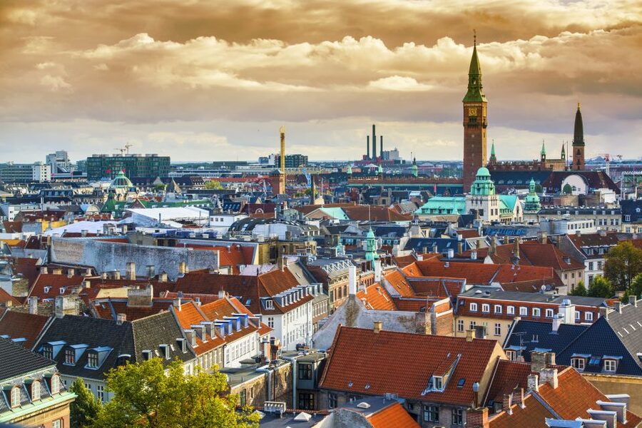 3-Hour Private Copenhagen Walking Tour - Christiansborg, where palace and government meet