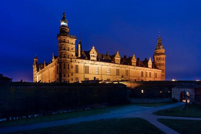 4-Hour Private Hamlet Castle Tour from Copenhagen - Exploring Kronborg’s royal rooms and dungeons