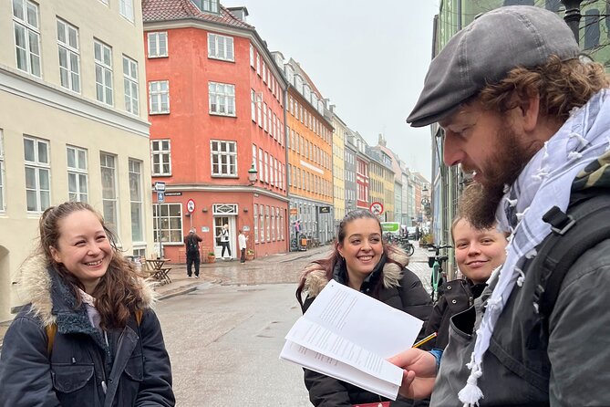 Aarhus Self guided Mystery hunt Sabotage in Danish - The booklet, clues, and group dynamic