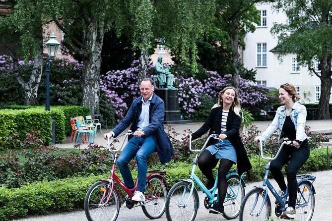 Bike Tour Copenhagen. Private Guide, Concierge Service, Small Grp - Guides, audio equipment, and the group experience