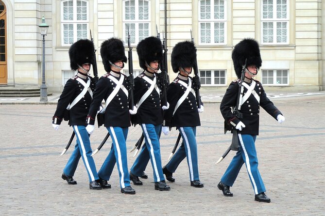 Biking tour -Copenhagen Small Group, max 10 people - Amalienborg and the royal quarter