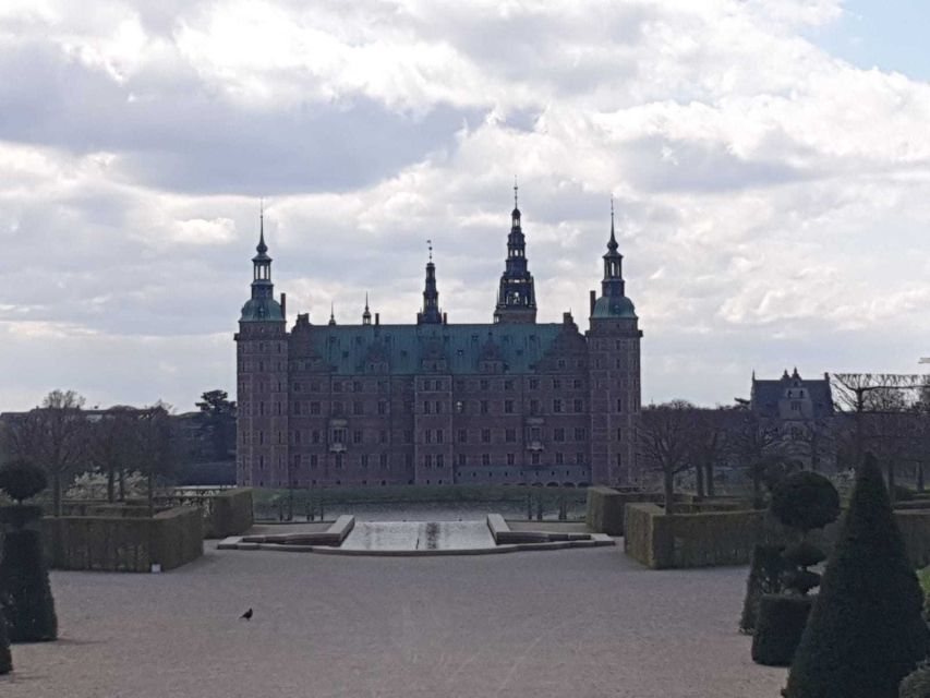 Castles: Kronborg (Hamlet) & Frederiksborg - From Copenhagen to Kronborg at 9 a.m.