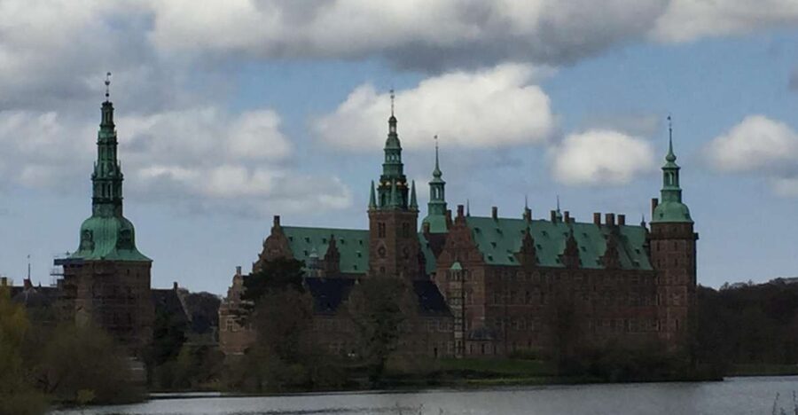 Castles: Kronborg (Hamlet) & Frederiksborg - Kronborg, where Hamlet meets the Sound Dues