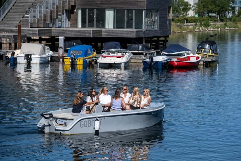 Copenhagen: 1 or 2-Hour Canal Tour in Silent Electric Boats - Is $30 good value?