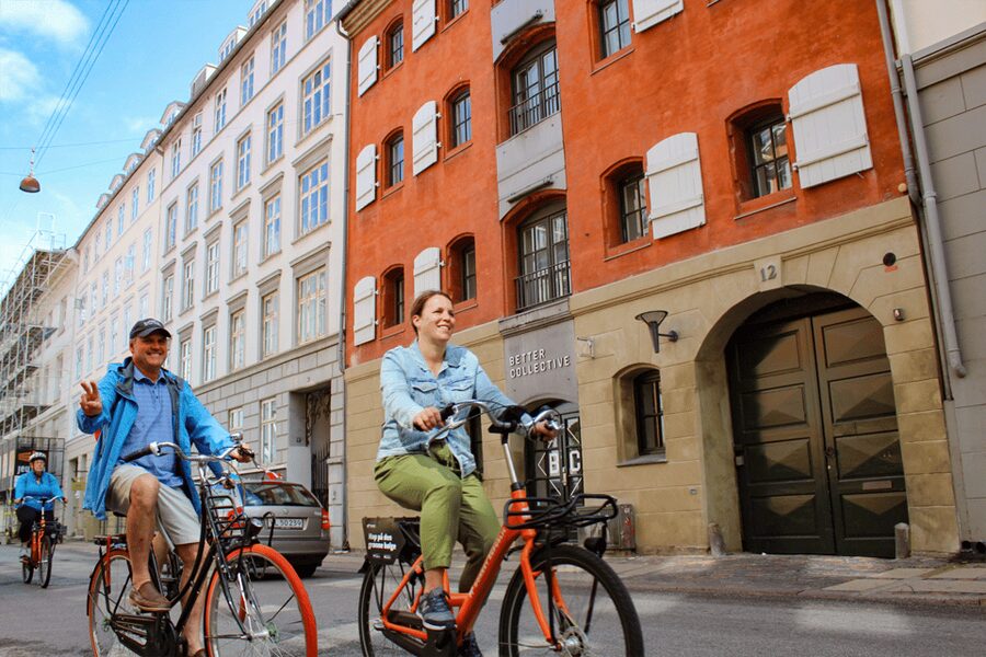 Copenhagen: 3-Hour City Highlights Bike Tour with Guide - The King’s Garden, Rosenborg Castle, and Nyboder