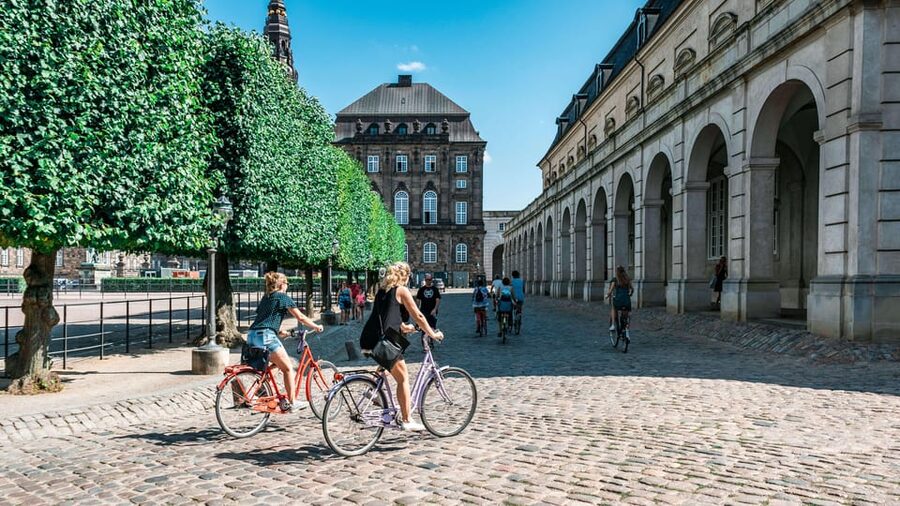 Copenhagen: 3-hour Private Guided Bike Tour - Starting at Tropical Bikes on Vester Voldgade