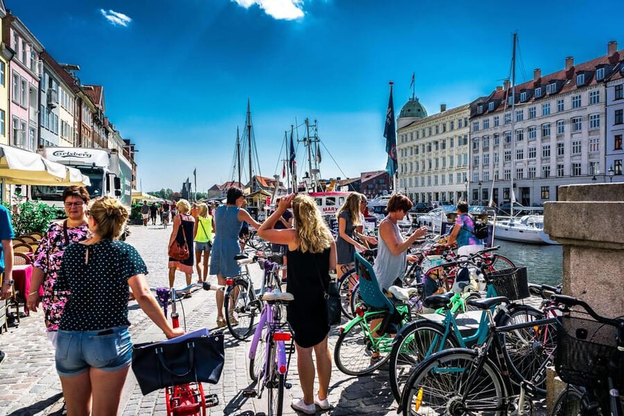 Copenhagen: 3-hour Private Guided Bike Tour - Vesterbro and the meatpacking district