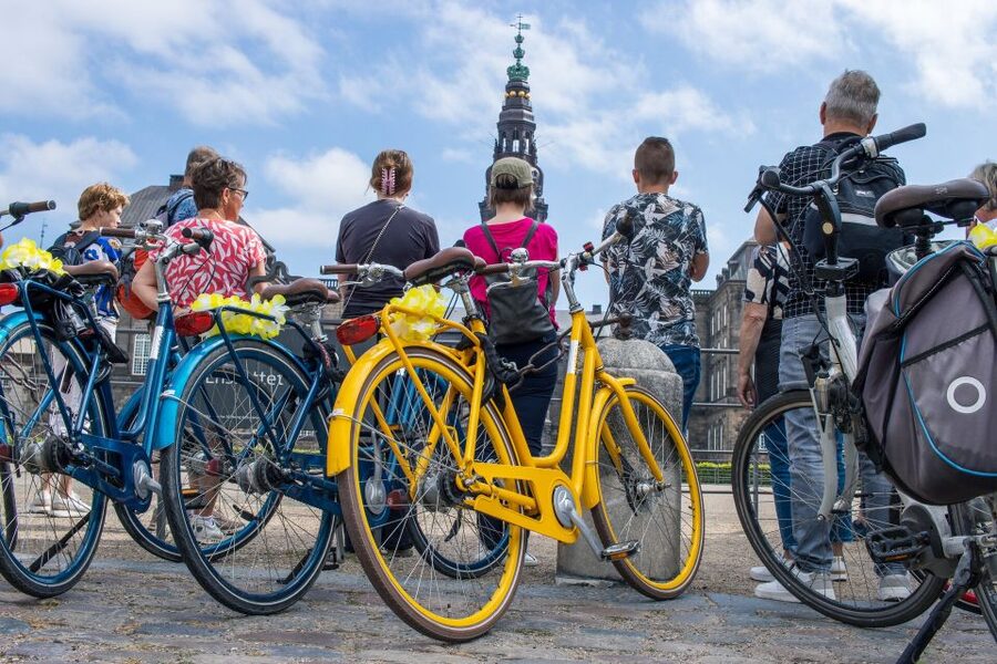 Copenhagen: 3 Hours Private Bike Tour with a local Guide - Børsen and the short ride toward Nyhavn