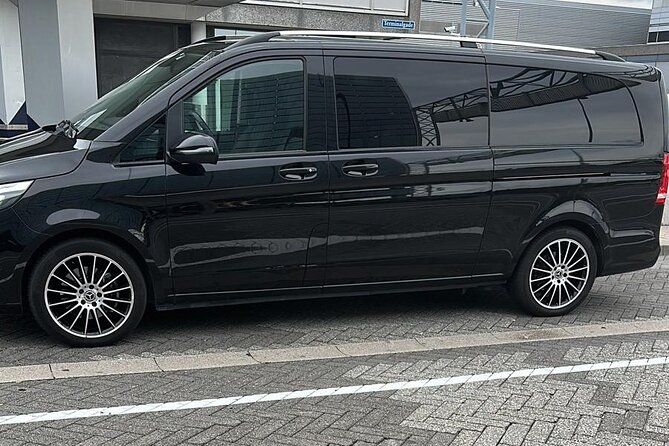 Copenhagen Airport Transfer Service | English Speaking Driver - The biggest concern: consistency at pickup