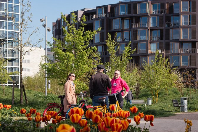 Copenhagen Architecture and Sustainability Tour with local Guide - Cykelslangen: Copenhagen’s bicycle city in one bridge