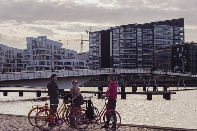 Copenhagen Architecture and Sustainability Tour with local Guide - Ørstedsparken and the final ride back