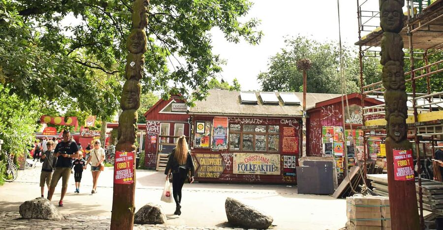 Copenhagen: Christiania & Christianshavn Guided Walking Tour - A 15-minute stop at the Church of Our Saviour