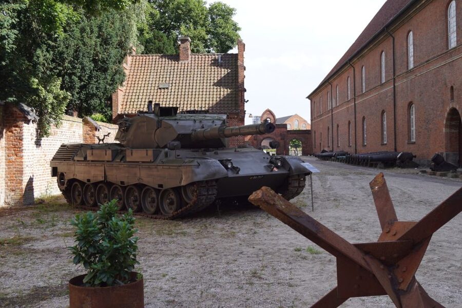 Copenhagen: Danish War Museum Entry Ticket - From shining armor to Swedish wars