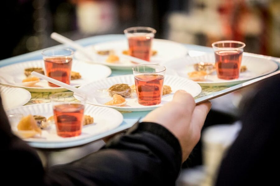 Copenhagen: Evening Gourmet Walk with Food & Drinks Tasting - Why this food walk works after a day of sightseeing