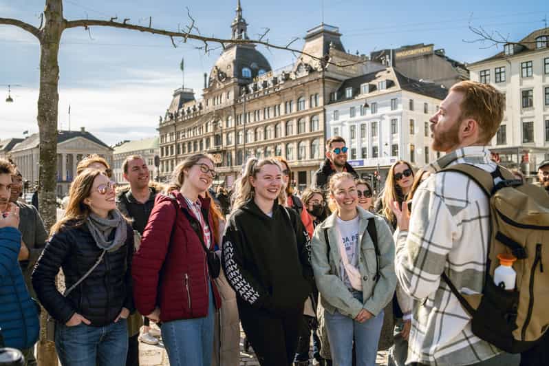 Copenhagen: Group Walking Tour - City Highlights - 2 Hours - Bishop Absalon and the story behind Copenhagen