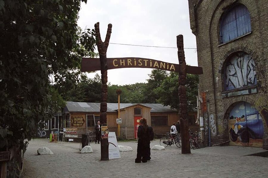 Copenhagen: Guided Bike Tour in French - What $51 includes, and what it does not