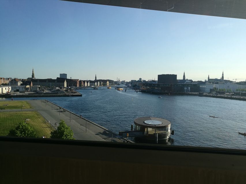 Copenhagen: Guided Walking Tour - Strøget and the city’s everyday center