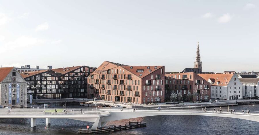 Copenhagen: Harbor Architecture Private Walking Tour - Krøyers Plads and the changing eastern harbor