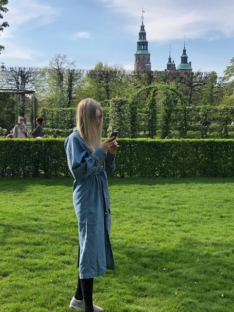 Copenhagen: King's Garden Outdoor Escape Room Game - Playing with family or friends