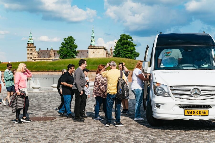 Copenhagen: Kronborg, Frederiksborg Castle and Roskilde Tour - A full Danish history day beyond Copenhagen