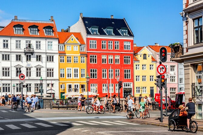 Copenhagen Little Mermaid Exploration Game and Self-Guided Tour - Agnete and the Merman: a second sculpture stop