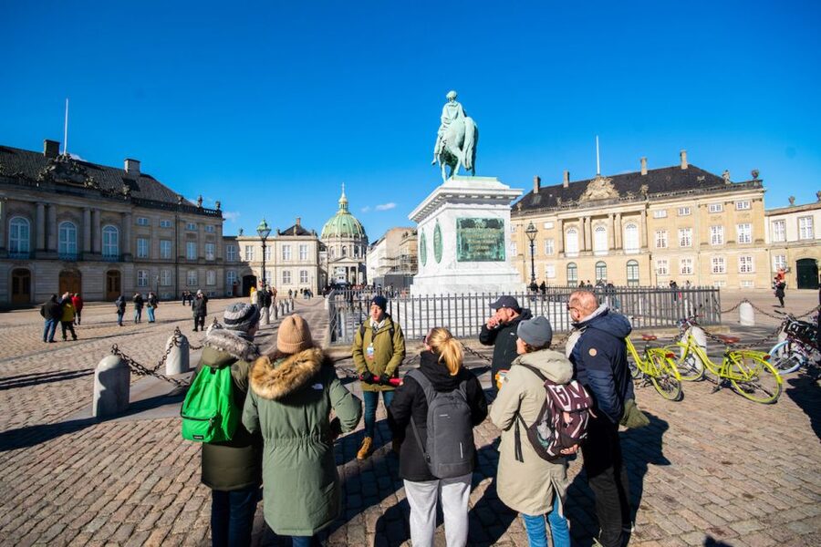 Copenhagen: Maxitour the Must-Haves in English - Royal Copenhagen, monuments, and old Danish stories