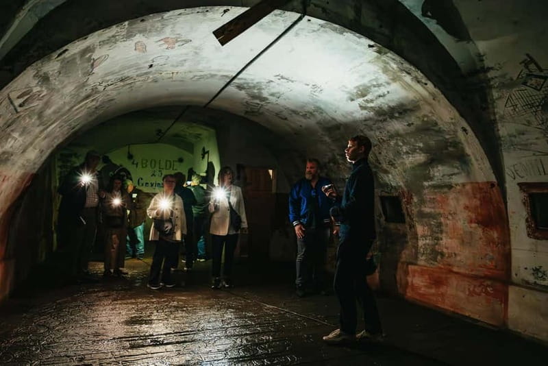 Copenhagen: Old Canals and Hidden Gems Social Boat Tour - Nordhavn and the new waterfront city
