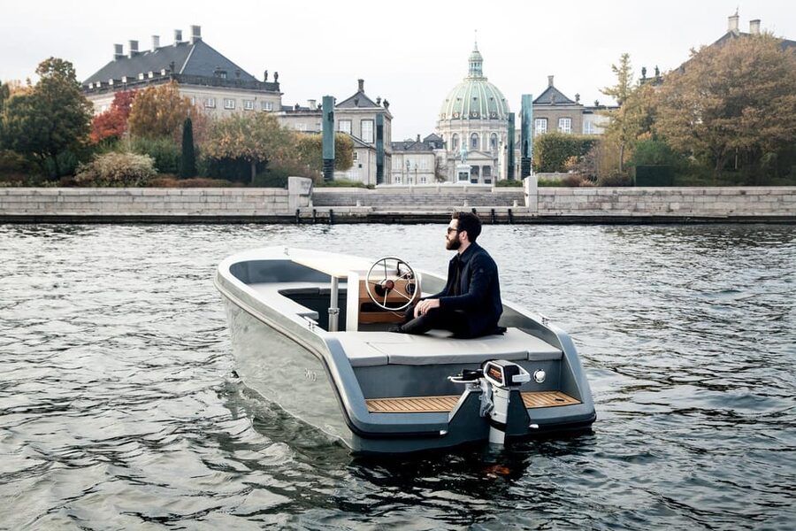 Copenhagen: Private Boat Tour with Captain (Lite) - What the one to four hour ride feels like