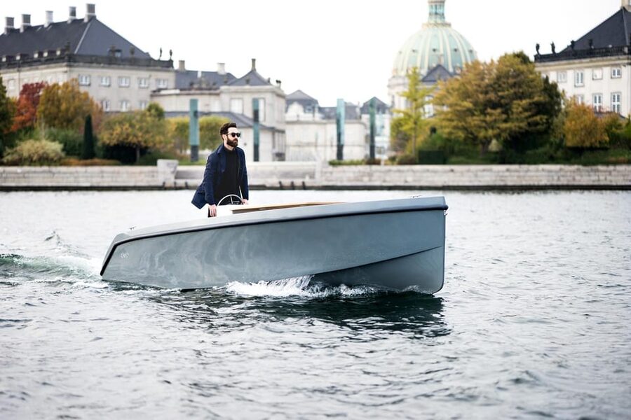Copenhagen: Private Boat Tour with Captain (Lite) - Meeting your captain at Islands Brygge