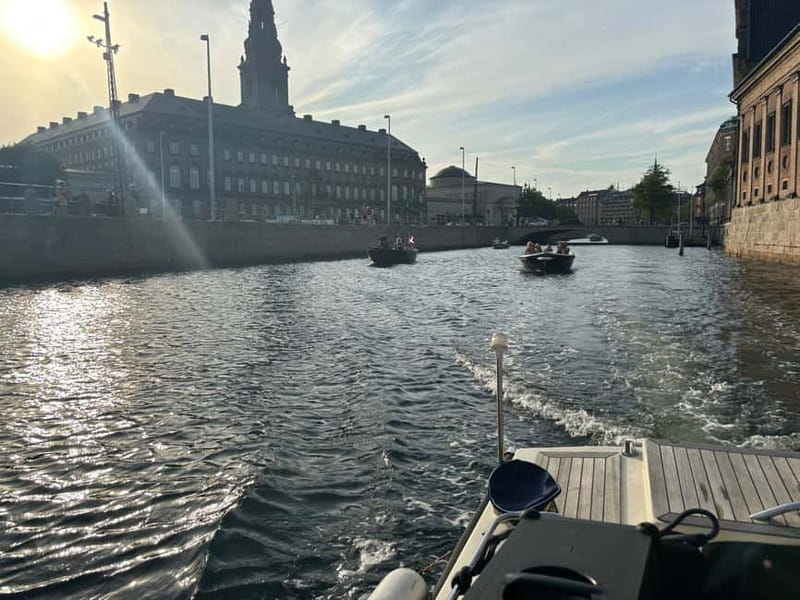 Copenhagen: Private Guided Boat Tour with City Highlights - Who should book this Copenhagen boat tour?