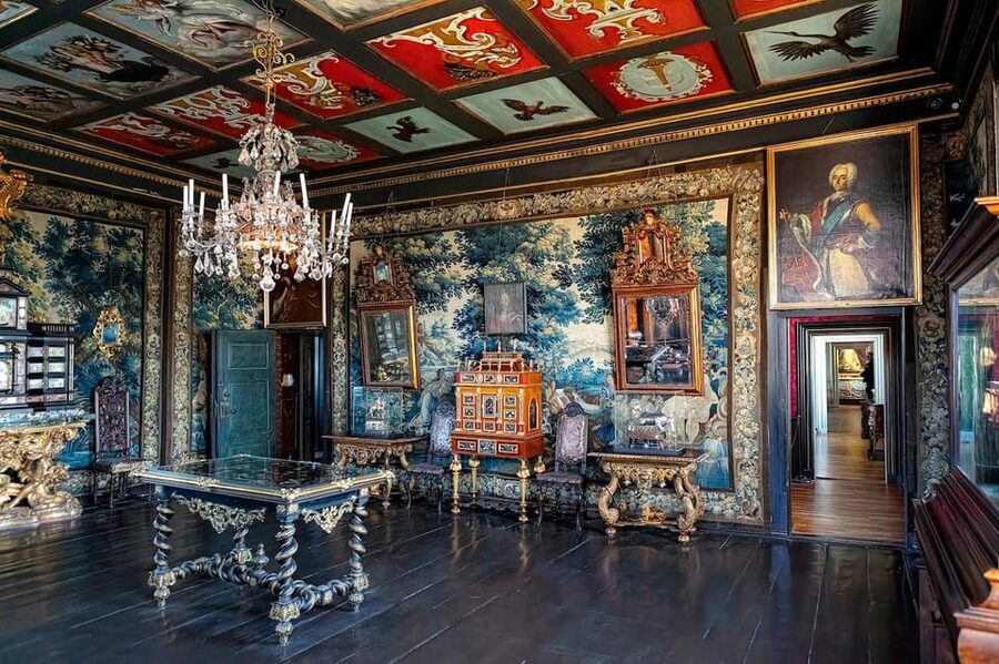Copenhagen: Rosenborg Castle Entry Ticket - The royal rooms preserved from Christian IV’s time