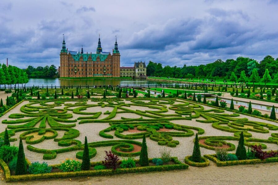 Copenhagen: Rosenborg Castle Tour with Skip-the-Line Ticket - Should you book it?