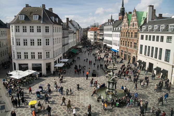 Copenhagen Royal Conspiracy Exploration Game and Tour - Following the route along Toldbodgade