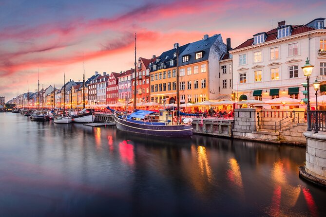 Copenhagen: Self Guided Scavenger Hunt and Tour - Planning your stops around coffee and museums