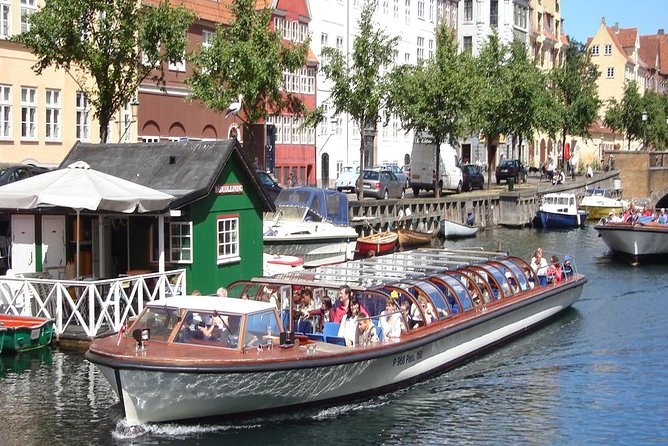 Copenhagen Sightseeing Classic Canal Tour With Live Guide - Starting at Ved Stranden in central Copenhagen