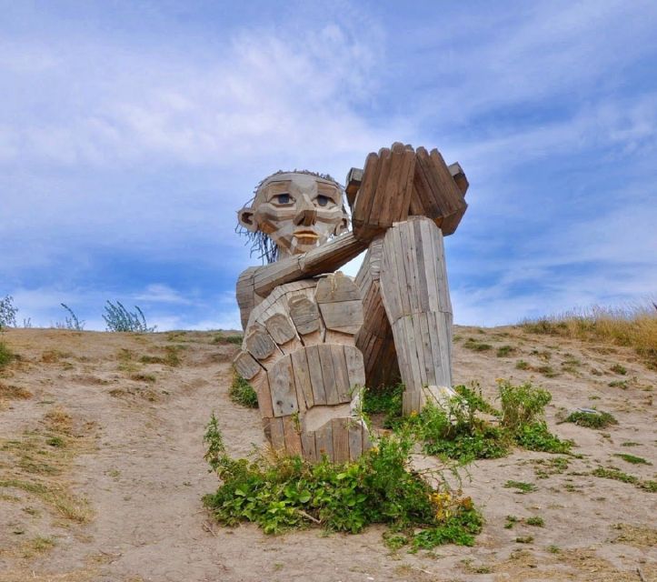 Copenhagen: The Forest Tower & Forgotten Giants Trolls Trip - Finding Sleeping Louis in the suburbs