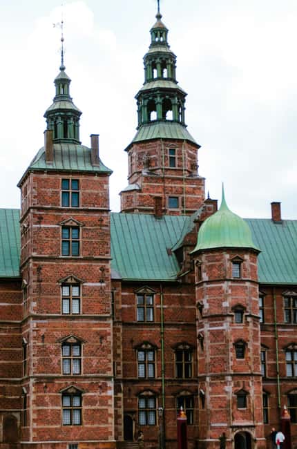 Copenhagen: Tour with Private Guide - The Little Mermaid and the limits of a short route