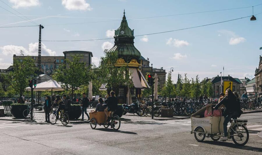 Copenhagen: Tour with Private Guide - Christiansborg Palace and the story of central Copenhagen