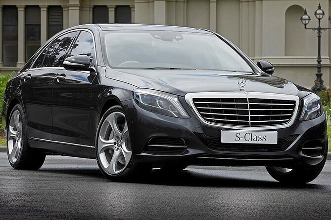 Departure by Luxury Vehicule Copenhagen to Copenhagen airport CPH - Comfort, Cleanliness, and Space