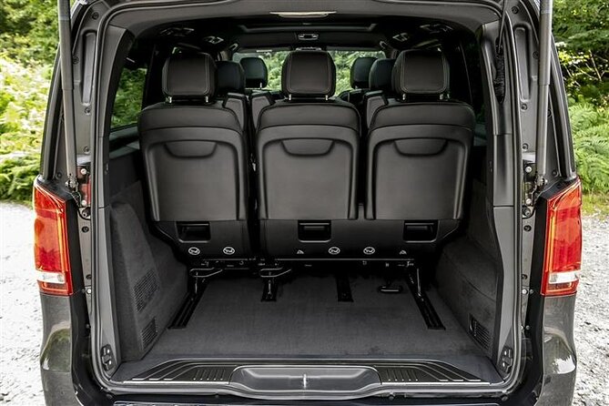 Departure by Luxury Vehicule Copenhagen to Copenhagen airport CPH - What Pickup at Your Hotel Is Like