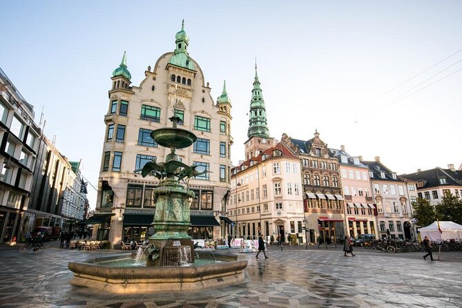 e-Scavenger hunt Copenhagen: Explore the city at your own pace - Price and group value