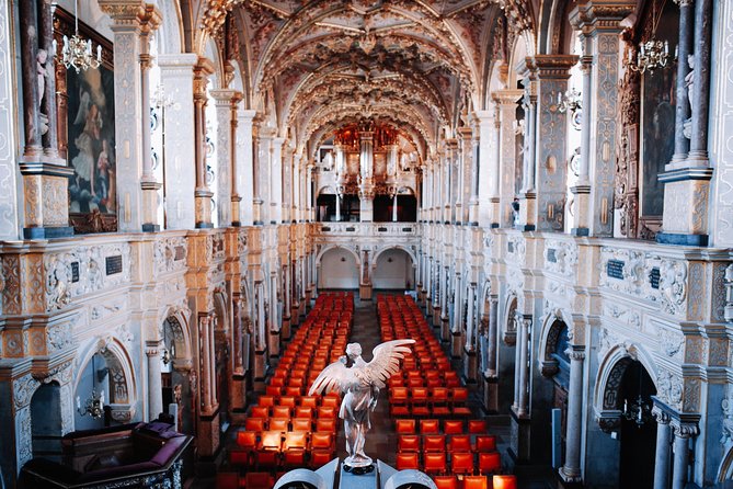 Explore Copenhagen’s Art and Culture with a Local - Stork Fountain and the old town setting