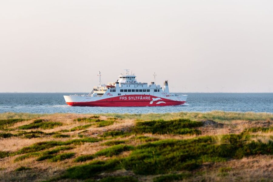 From Rømø: One-Way or Roundtrip Passenger Ferry to Sylt - Two hours across the Wadden Sea