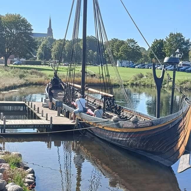 Full-Day Tour; Castle, Palace, Cathedral and Viking Ships - What the coach trip gets right, and where it falls short