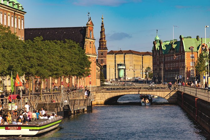 Highlights and Secrets of Copenhagen Private Walking Tour - A smart first walk through Copenhagen