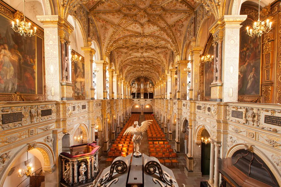 Hillerød: Frederiksborg Castle Entry Ticket - The Chapel, Audience House, and Great Hall