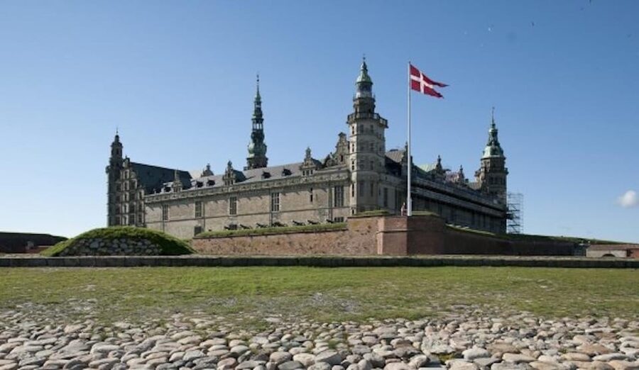 Kronborg Castle Entry Ticket - Dungeons, underground passages, and Holger Danske