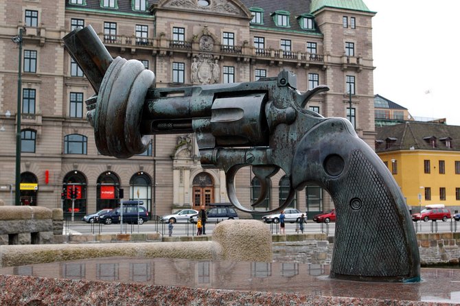 Malmö Full Day Private Trip, Sightseeing Tour & Lunch Option - Lilla Torg and the choice of lunch
