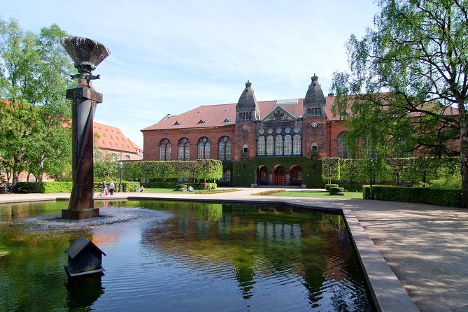 Monstour: A Self-Guided Audio Tour of Danish Folk Legends - Agnete and the Merman at Højbro Bridge